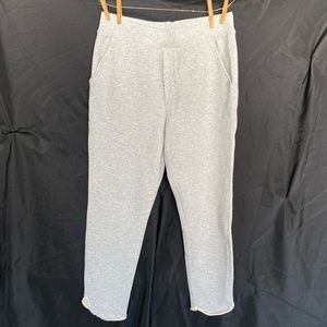 Frank and Eileen Cropped Tulip hem sweatpants L NWOT